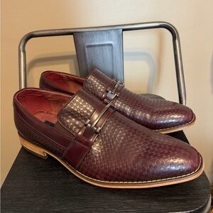 Gino Vitale Men’s Burgundy Embossed Leather Loafers Slip On Dress Shoes Size 12